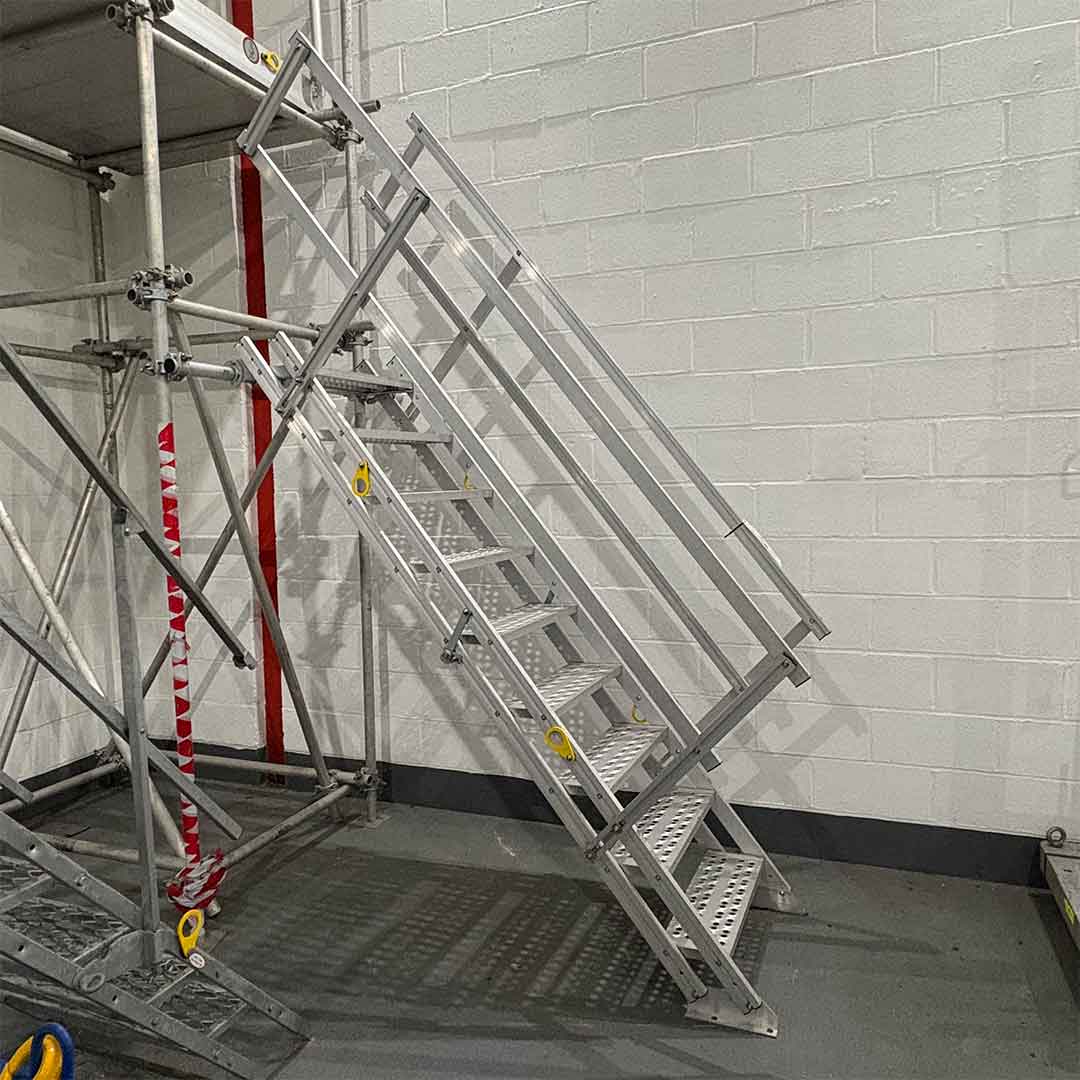 Aluminium 9 Step Stairway with Handrails