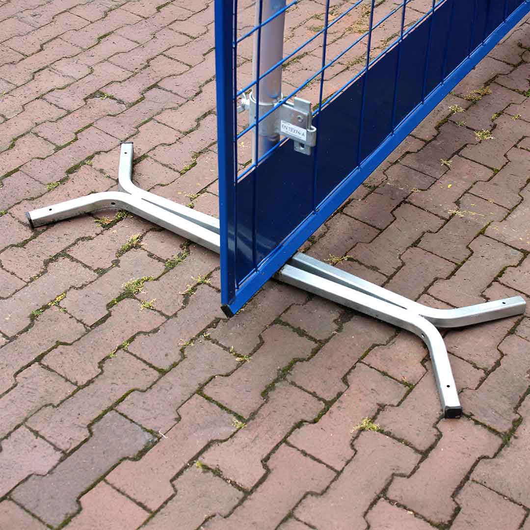 Free standing base attachment - Edge Protection